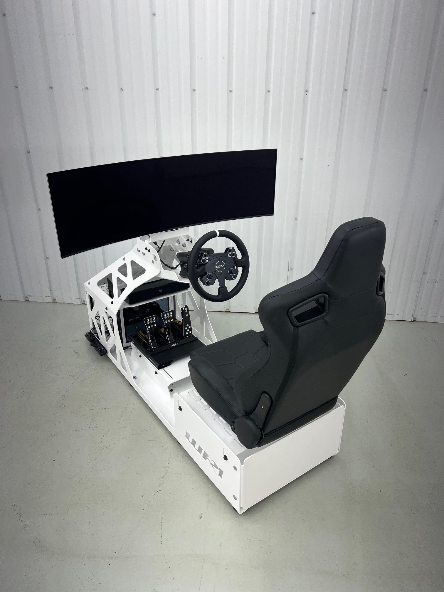 WR1 Sim Chassis | WHITE RACE READY STANDARD SEAT 2025